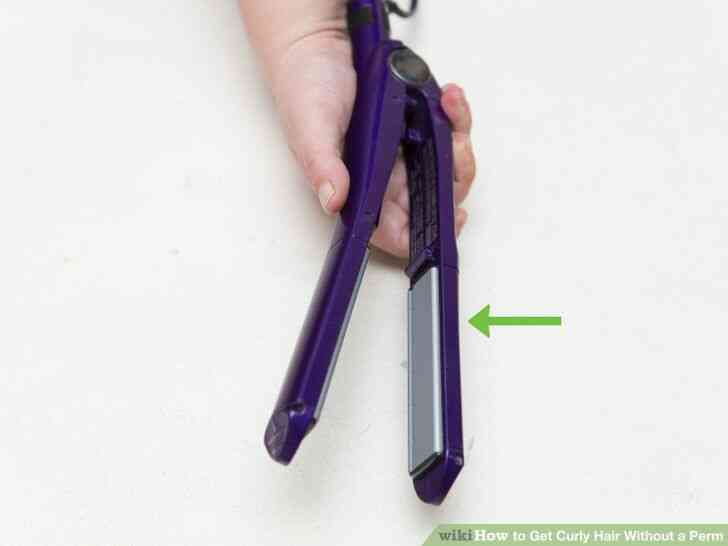 Image intitulée Obtenir des Cheveux Bouclés Sans Perm Étape 14